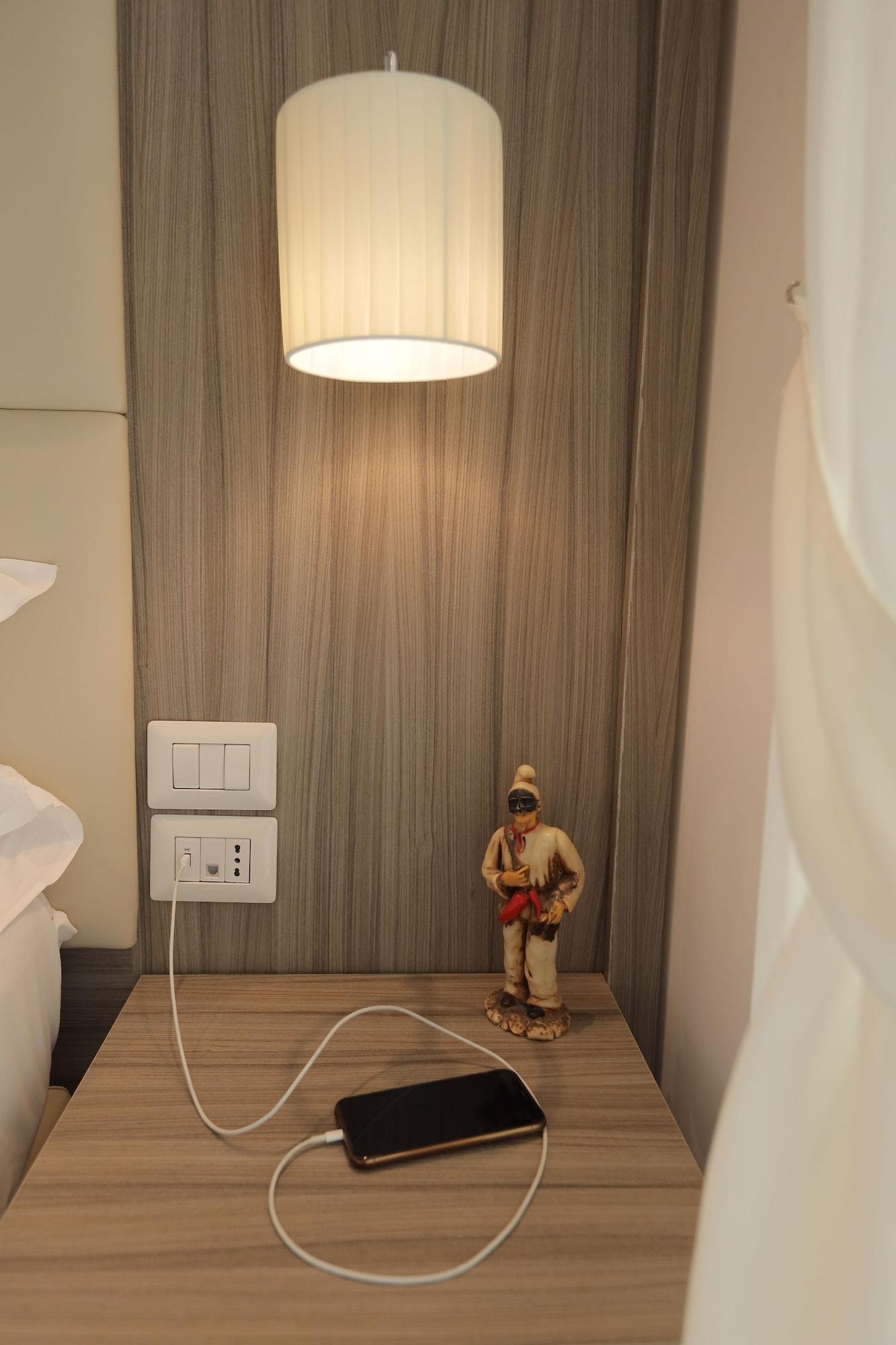 Garibaldi Suite Nápoly Kültér fotó