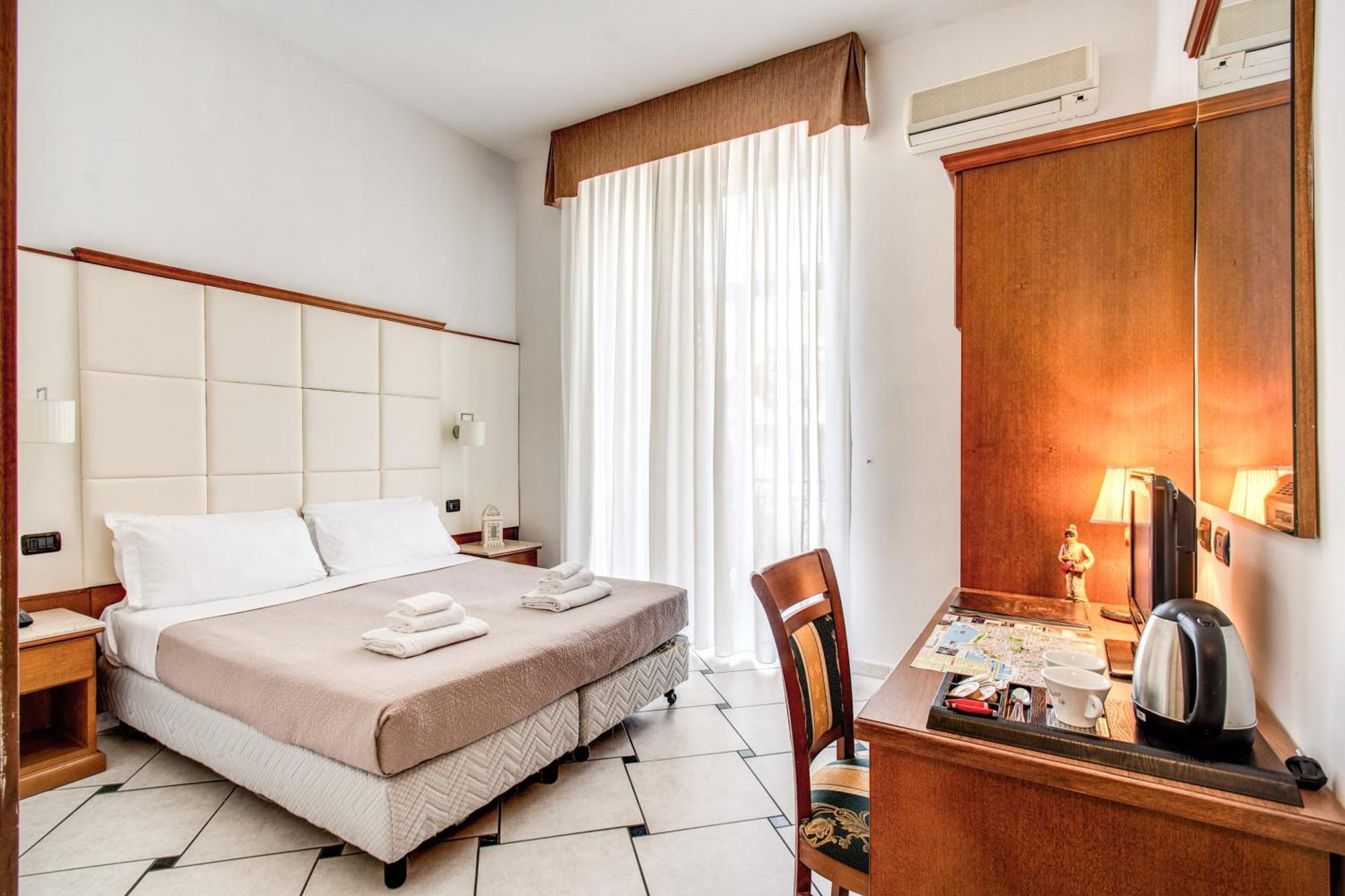 Garibaldi Suite Nápoly Kültér fotó